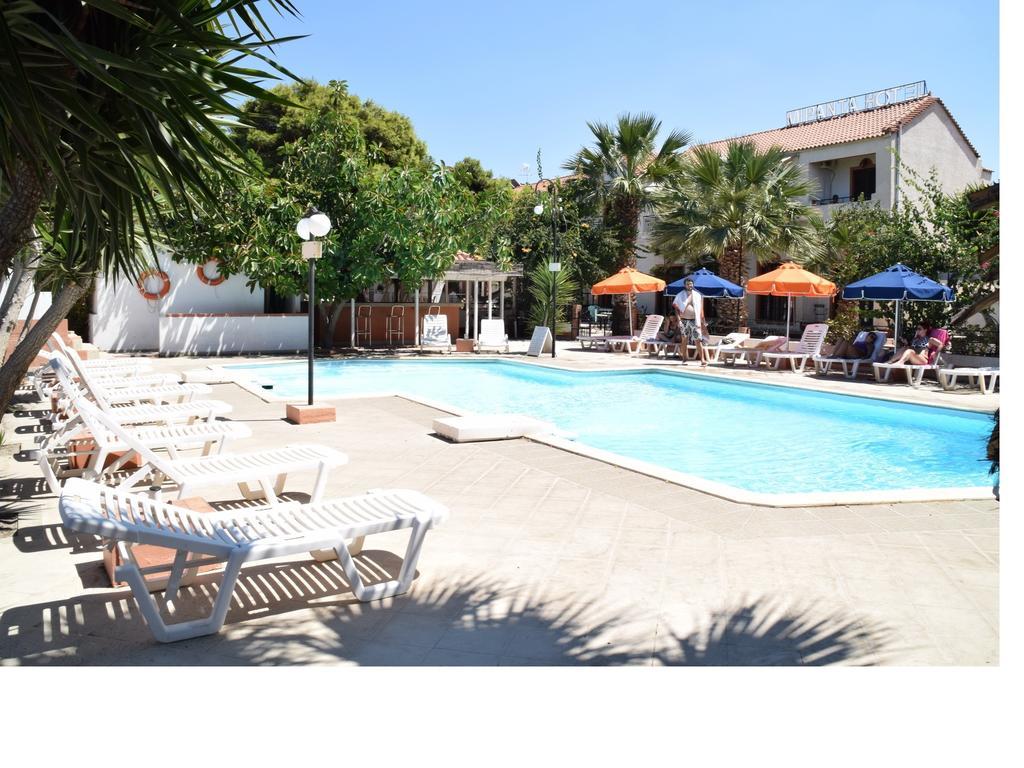 Miranta Hotel - Apartments & Studios Aegina Esterno foto