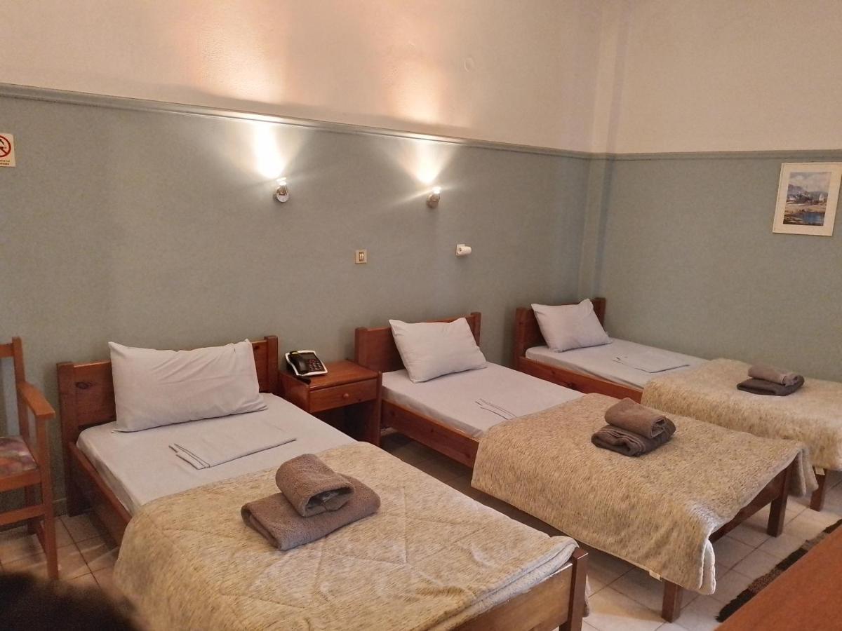 Miranta Hotel - Apartments & Studios Aegina Esterno foto