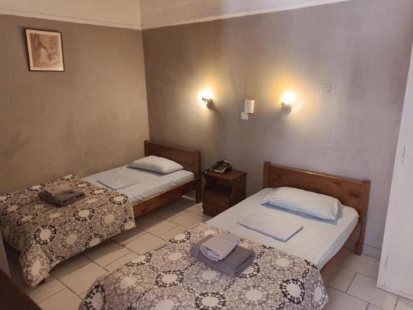 Miranta Hotel - Apartments & Studios Aegina Esterno foto